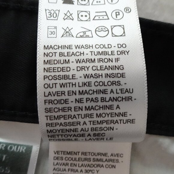 Levi's Mom Jeans Women's Size 31x30 Black Blended Fabric READ MEASUREMENTS - Picture 12 of 12